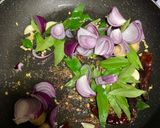 A picture of step 1 of Peanut and tomato chutney.
