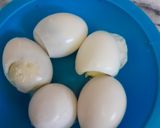 A picture of step 1 of Egg & Potato Gravy.