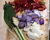 Foto langkah ke 2 dari resep Oseng Kikil dan Buncis.