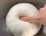 A picture of step 1 of Pan-Fried Bao Zi.