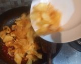 Foto langkah ke 4 dari resep Kentang kriuk asam manis.