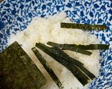 A picture of step 3 of Oyako Don (Salmon parents and child) 親子丼.