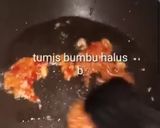 Foto langkah ke 6 dari resep Semur Tahu Ayam Pedas.