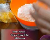 Foto langkah ke 2 dari resep CORNDOG ALA MAMA SKYE🌻.