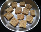 आलेपाक (aale pak recipe in marathi) रेसिपी स्टेप 8 फोटो 