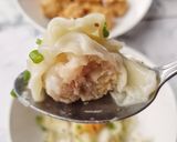 Foto langkah ke 3 dari resep Pangsit Kuah (Wonton Soup) dan Bakso goreng.