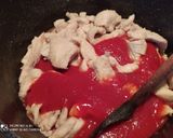 Paradicsomos-hagymás csirkemell bőséges sajttal recept fázis 1 fotója