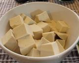 รูปขั้นตอนการทำที่ 1 ของ ผัดถั่วงอกใส่เต้าหู้ Thai Stir-Fried Tofu with bean sprouts (vegan)