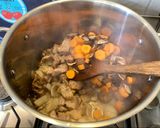 A picture of step 5 of Lu Rou Fan (滷肉饭 - Taiwanese braised pork rice bowl).