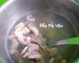 Hình bước làm 2 của món Canh trái vả hầm sườn non