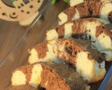 A picture of step 4 of Marble cake.