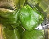 A picture of step 3 of Oal Paturi (Elephant Yam steam cooked in Banana Leaf - Bengali style).