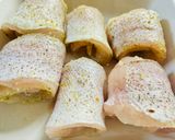 A picture of step 1 of Cod rolls in creamy sauce.