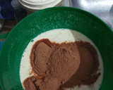 Foto del paso 2 de la receta: Bizcochuelo de chocolate esponjoso y húmedo