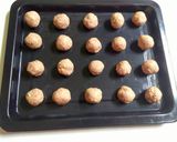 Foto langkah ke 6 dari resep Crunchy Peanut Oatmeal Cookies.