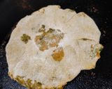 A picture of step 5 of Aloo methi paratha.