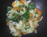 Foto langkah ke 7 dari resep Capcay Goreng.