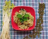 हेल्दी मुग बिन स्प्राऊट साईड डिश (moong bean sprout recipe in marathi) रेसिपी स्टेप 6 फोटो 