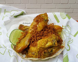 Foto langkah ke 7 dari resep Ayam goreng telur.