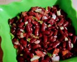 A picture of step 2 of Spicy Red Beans Salad.
