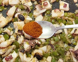 Foto del paso 2 de la receta: Arroz con Chocos