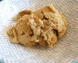 Foto del paso 3 de la receta: Helado de pistacho vegano y sin azúcar (heladera)