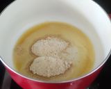 A picture of step 4 of Moong dal Halwa.