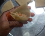 A picture of step 2 of Chicken samosa.
