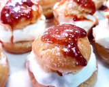 Foto del paso 6 de la receta: Profiteroles rellenos de nata bañados con caramelo 🇫🇷