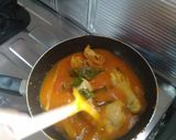 Foto langkah ke 5 dari resep Ayam woku kemangi.