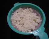 A picture of step 2 of Veg aloo poha tikkis.