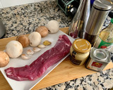 Foto del paso 1 de la receta: Solomillo marinado con champiñones
