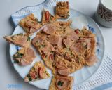 Foto langkah ke 7 dari resep Omelet Sosis Telur Bebek.