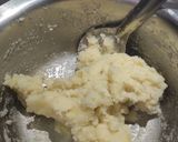 पोटॅटो रवा नगेट्स (potato rava nuggets recipe in marathi) रेसिपी स्टेप 2 फोटो