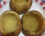 Foto langkah ke 3 dari resep Kentang Panggang Ceplok Telur.