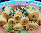 A picture of step 7 of Gujarati khandvi.