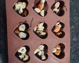 હોમમેડ ચોકલેટ (Homemade chocolate recipe in gujarati) રેસીપી સ્ટેપ4ફોટો