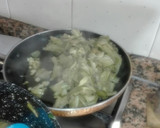 Foto del paso 2 de la receta: Pencas con pisto de berenjenas y gambas