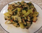 Foto del paso 4 de la receta: Revuelto de merluza con verduras