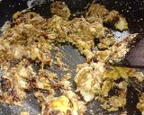A picture of step 1 of Egg rice.