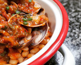 Foto del paso 6 de la receta: Almejas a la marinera picante con fessolets