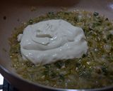 Foto del paso 5 de la receta: Supremas de Pollo en Salsa Cremosa de Ajo y Finas Hierbas