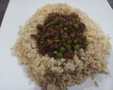 A picture of step 3 of Matar qeema with brown rice.