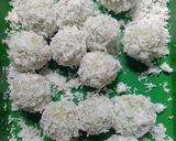 Foto langkah ke 4 dari resep Klepon.
