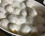A picture of step 8 of Dahi Vada.
