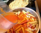 Foto del paso 5 de la receta: Pasta pluma con pollo y salsa😋
