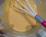 Foto langkah ke 7 dari resep Bolu Sarang Semut (Bolu Caramel).