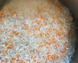 मसूरदाळ खिचडी विथ रायता (masoor dal khichdi with raita recipe in marathi) रेसिपी स्टेप 1 फोटो 
