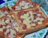 Foto langkah ke 2 dari resep Pizza roti tawar.