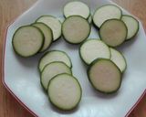 Foto del paso 1 de la receta Calabacín con queso de cabra